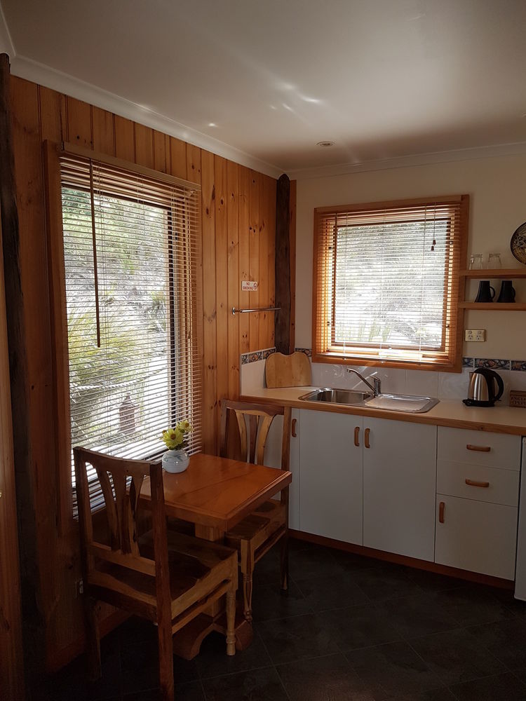 Bed In The Treetops B&B เซนต์เฮเลนส์ ภายนอก รูปภาพ